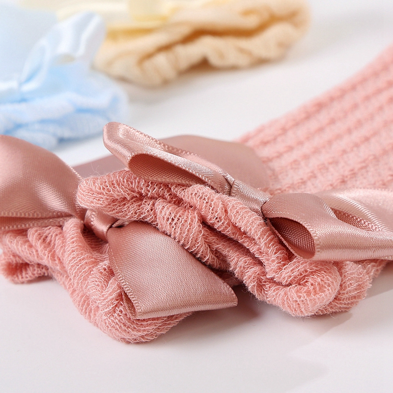 LittleCharm – Mjuka & eleganta – knästrumpor för flickor med rosett