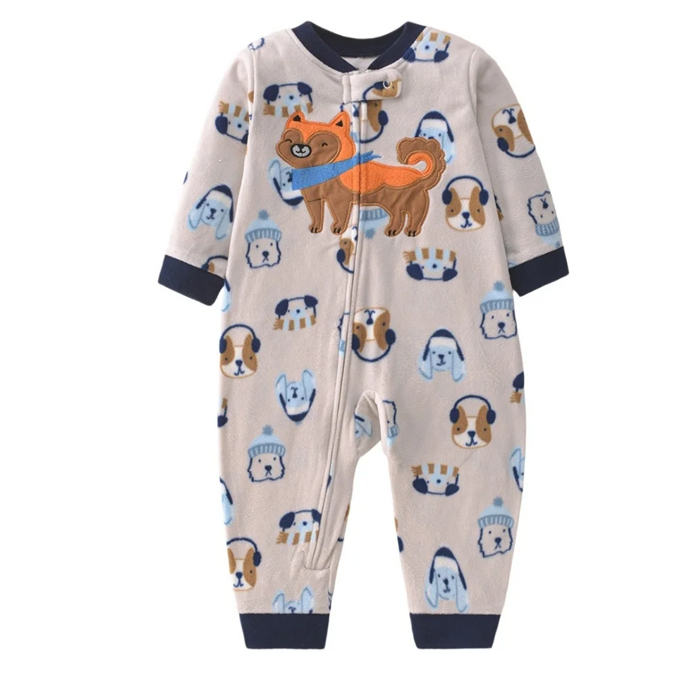 WarmBuddy – Söt & mjuk – Babyoverall i fleece med seriefigurmotiv