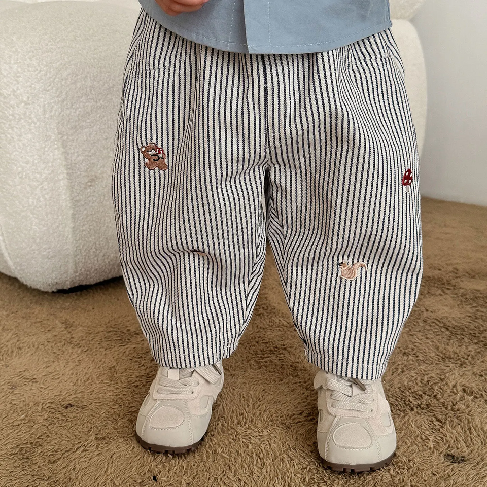 LittlePatch – Mjuka och bekväma – barnbyxor med broderade detaljer