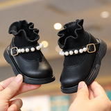 PearlCharm – Eleganta & söta – barnstövletter med pärldetaljer