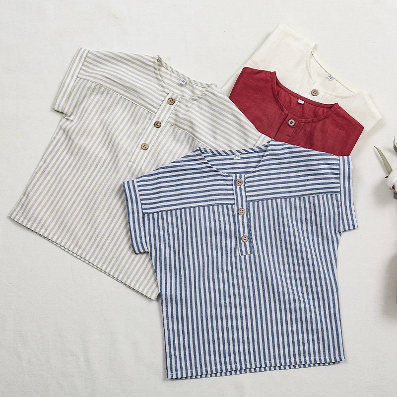 LittleClassic – Elegant och bekvämt – Linne-skjorta för pojkar med knappdetaljer