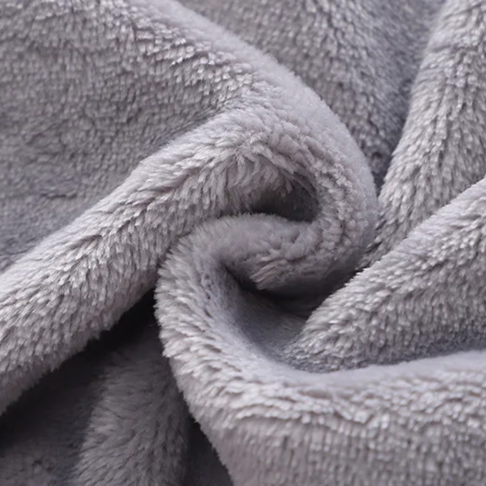 CozyBear – Varmt & mjukt – Träningsdräkt för barn med björnmönster