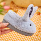 BunnyToes – Mjuka & varma – plyschiga kanintofflor
