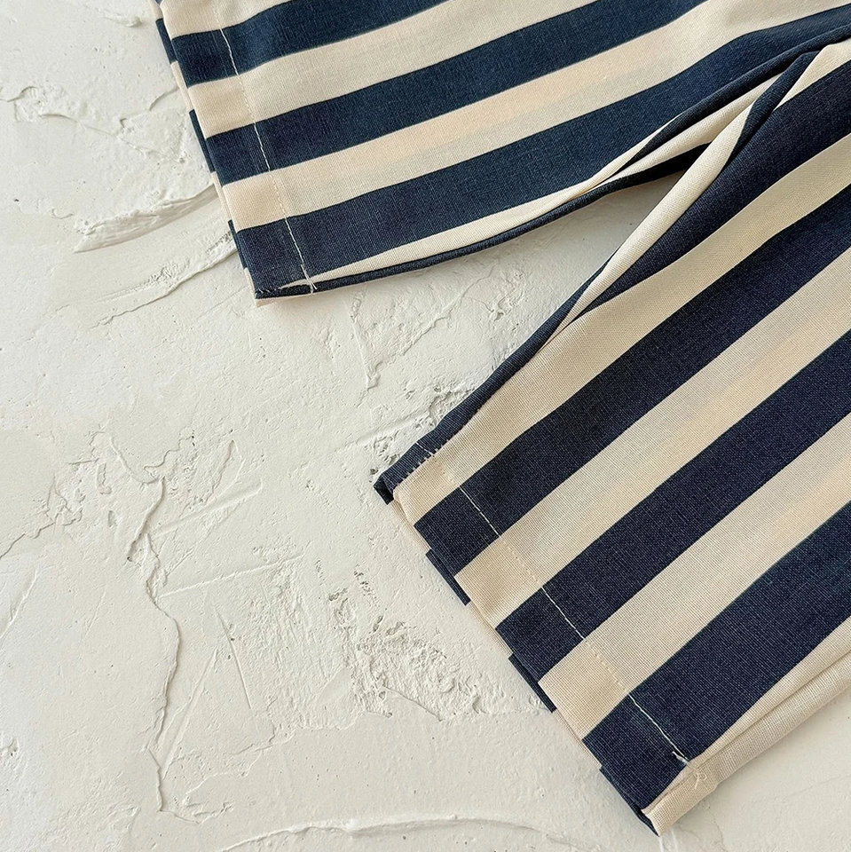 SoftStripe – Mjuka och bekväma – babybyxor med randigt mönster