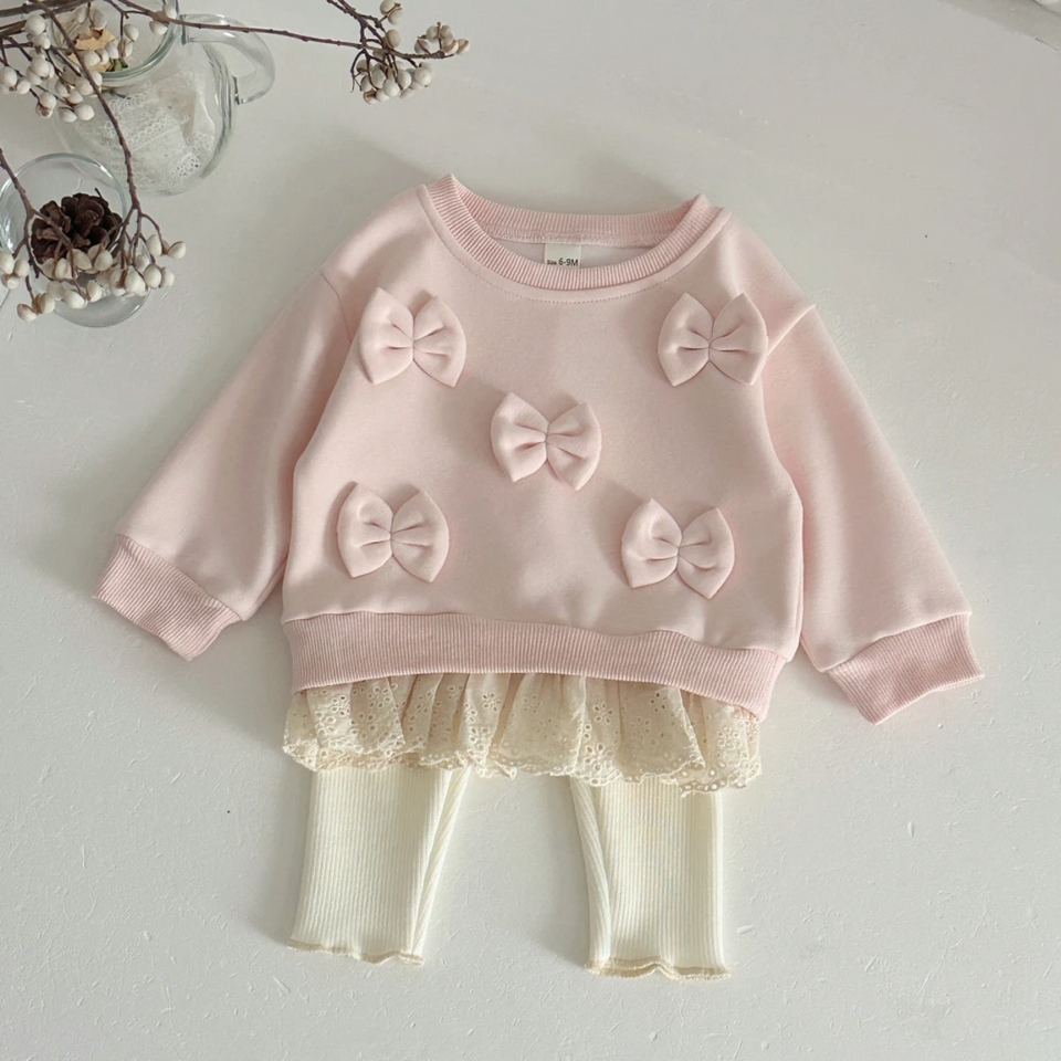 LittleAngel – Mjukt & elegant – Babyset med tröja och byxor med resår