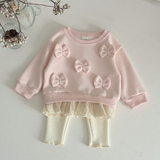 LittleAngel – Mjukt & elegant – Babyset med tröja och byxor med resår