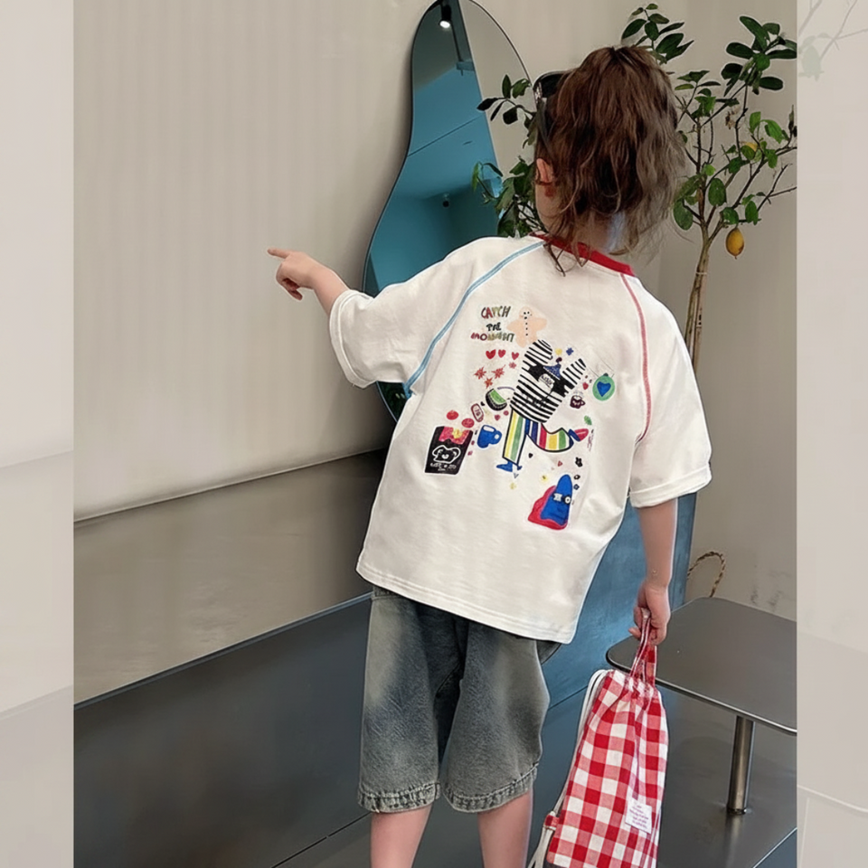 LittleVibe – Lek och kreativitet – T-shirt i stor storlek med färgglad illustration