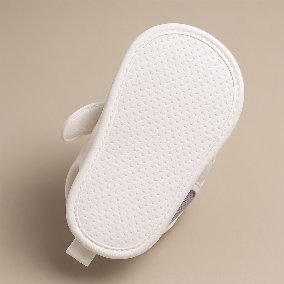 TinySteps – Andningsbar & lätt – Sommarsandaler för spädbarn med halkskyddssula