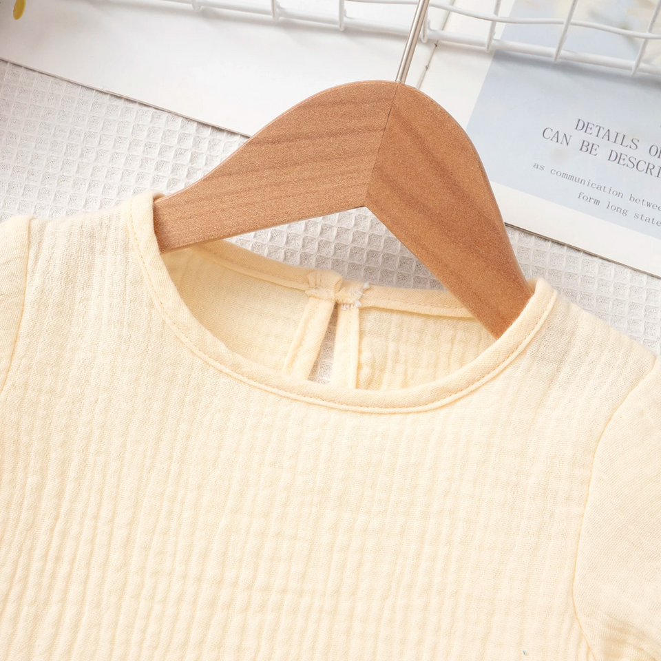 SoftCharm – Elegant och bekvämt – Set för flickor med volangtröja och långbyxor