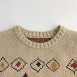 LittleRetro – Varm och stilfull – Stickad barntröja med rombmönster