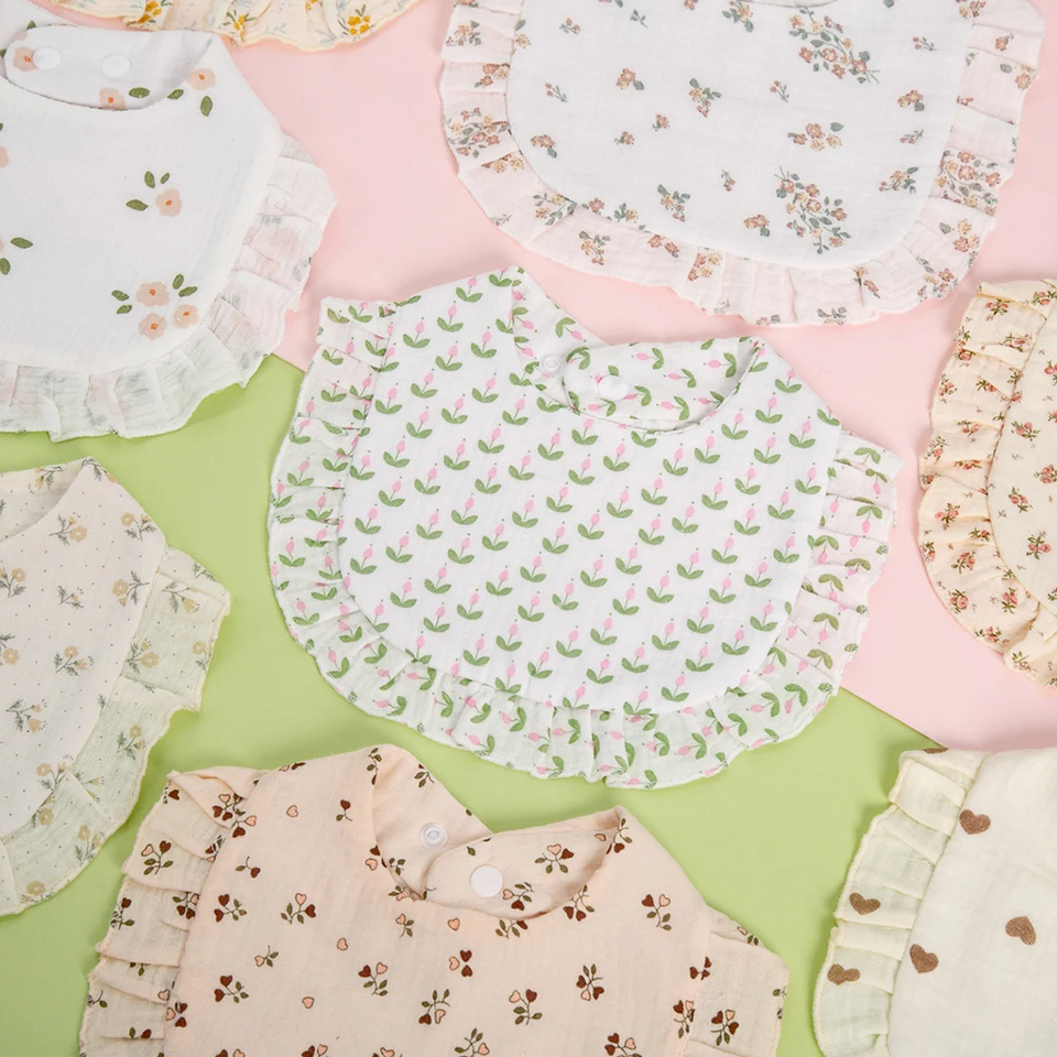 BabyBloom – Söt & bekväm – Babymuslin med volangkant