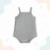 Summer Bodysuit – Luftigt & bekvämt – Stickad babybody