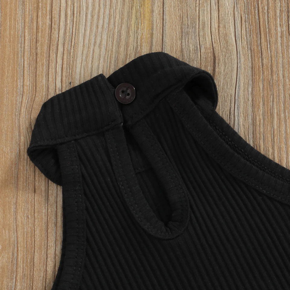 MiniFashionista – Elegant & Trends – Set för flickor med topp, shorts och midjeväska