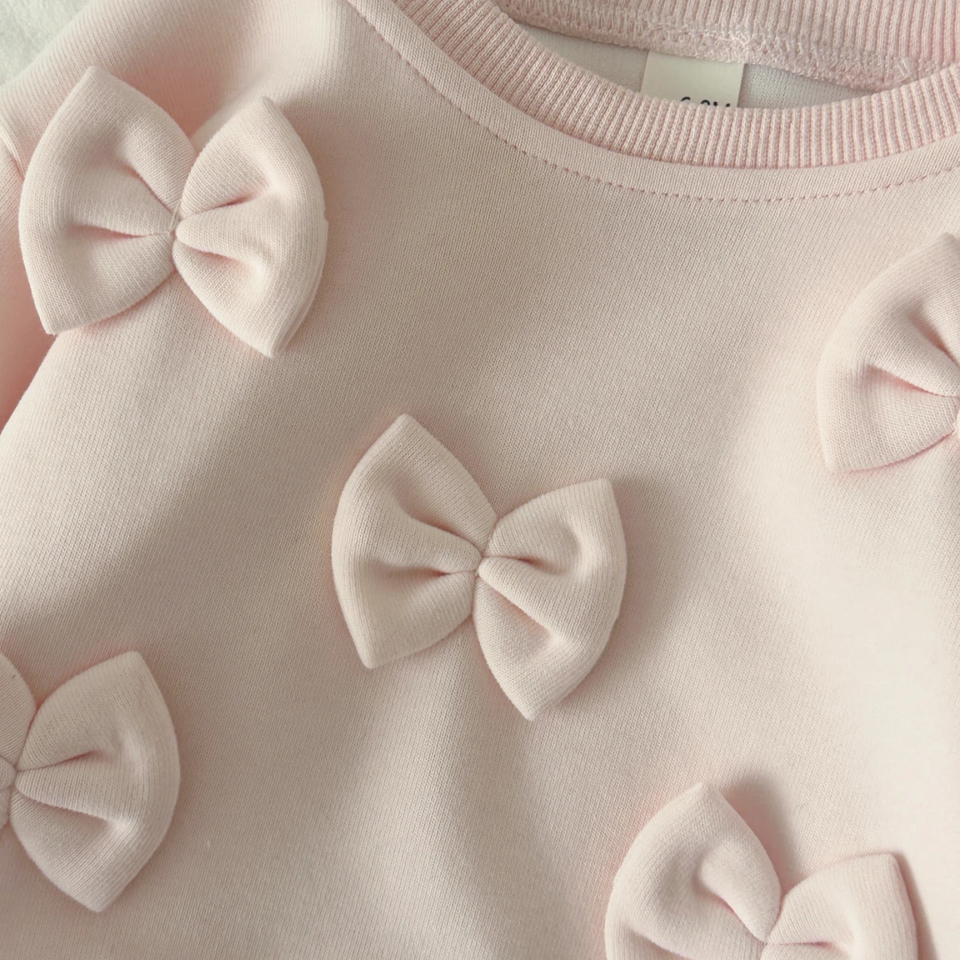 LittleAngel – Mjukt & elegant – Babyset med tröja och byxor med resår