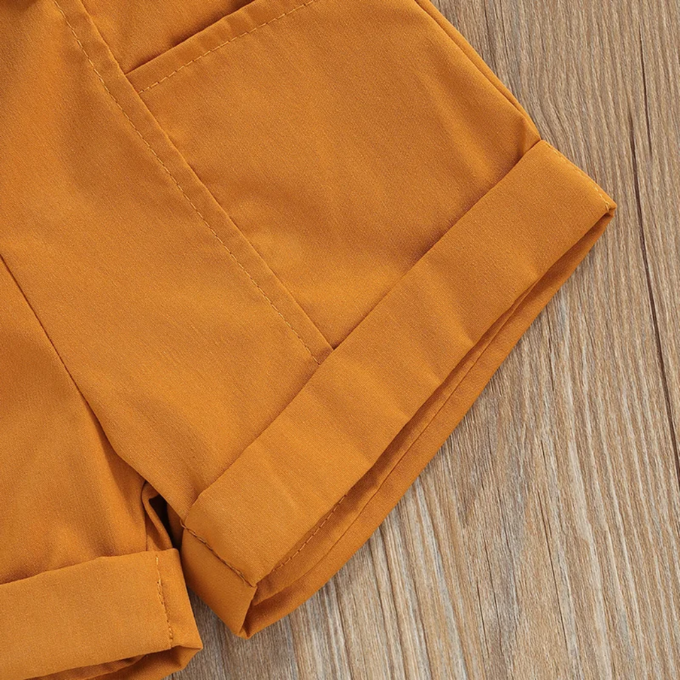 MiniFashionista – Elegant & Trends – Set för flickor med topp, shorts och midjeväska