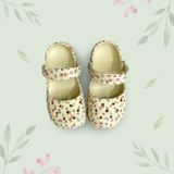FlowerFeet – Eleganta och bekväma – Sandaler med blommönster