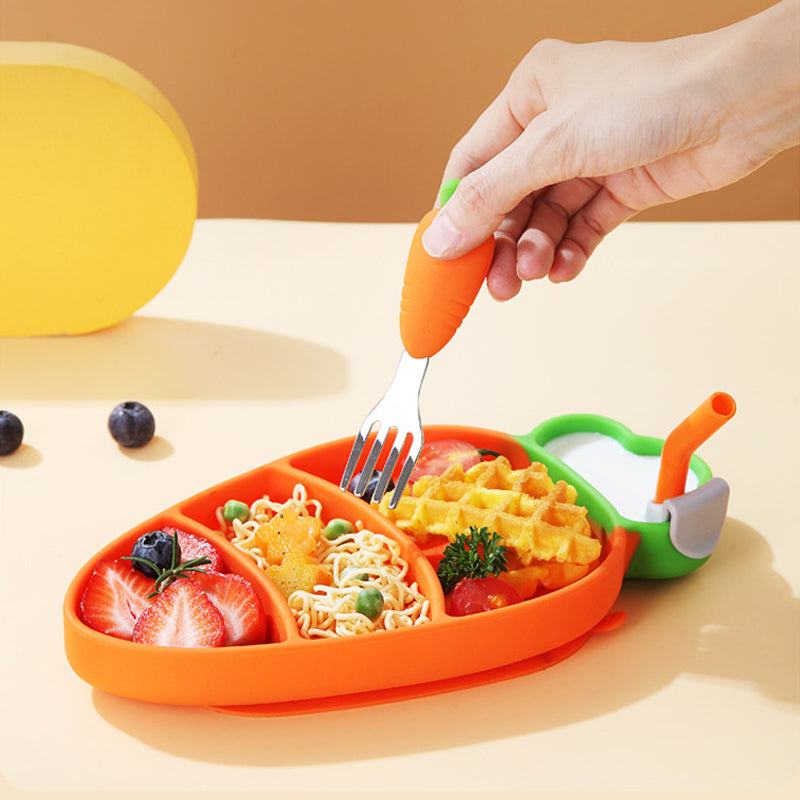 MiniMeal – Säker & halksäker – Silikonbordsset med bestick för småbarn