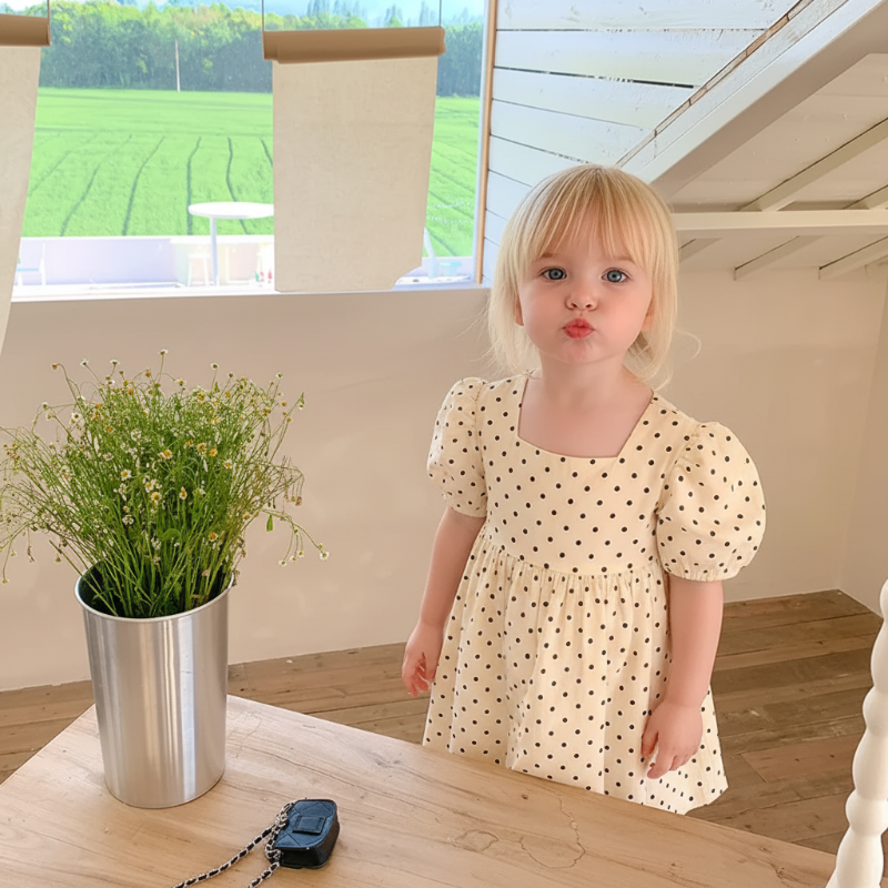 LittleTwinkle – Mjuk och bekväm – barnklänning med dubbla rosetter