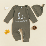 CuddleBaby – Hej, jag är ny här – Set med babyoverall och mössa