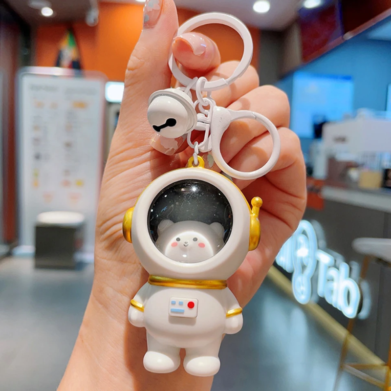 Glowing Astronaut Charm – Söt & lysande – Astronaut-nyckelring