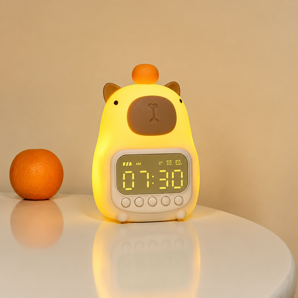 CappyClock – Söt & mångsidig – digital väckarklocka för barn med nattlampa