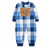WarmBuddy – Söt & mjuk – Babyoverall i fleece med seriefigurmotiv