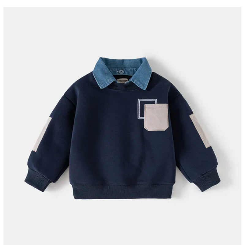 CoolJunior – Varm och stilfull – Tröja för pojkar med jeanskrage