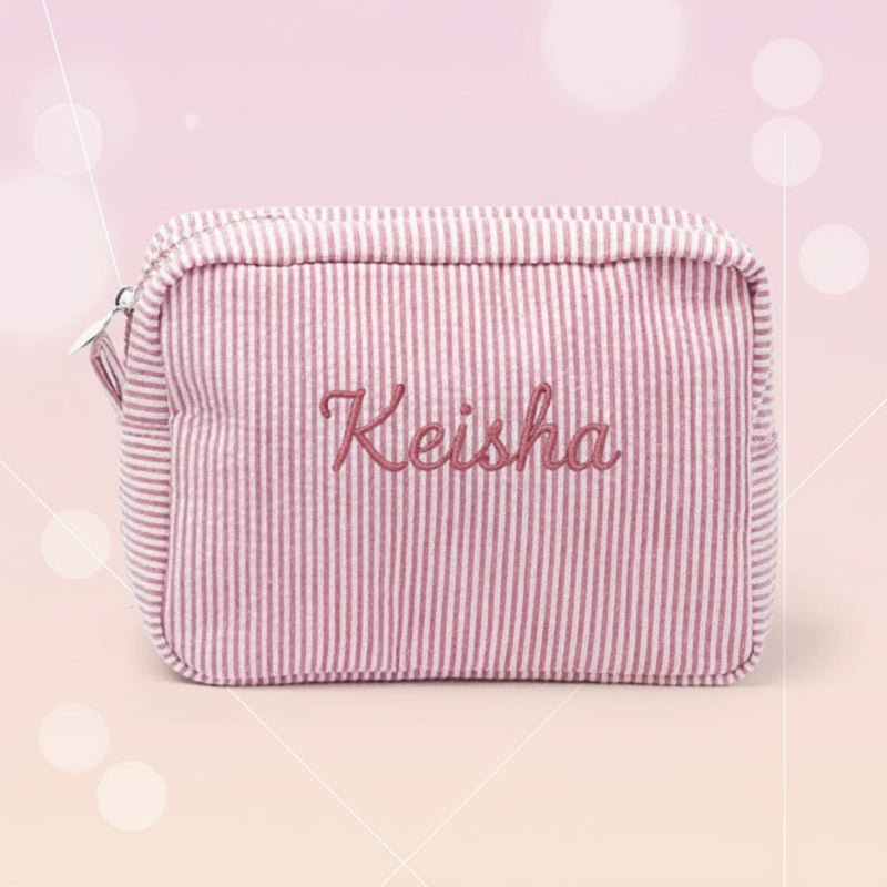 Striped Name Pouch – Personlig & stilfull – Sminkväska