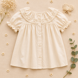 Ruffle Collar Top – Elegant och bekvämt – Top med dekorativ krage och puffärmar
