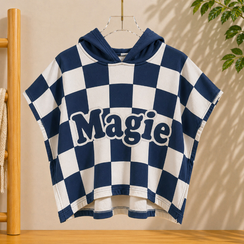 Personalized Hooded Towel – Mjuk & unik – Personlig badkap för barn