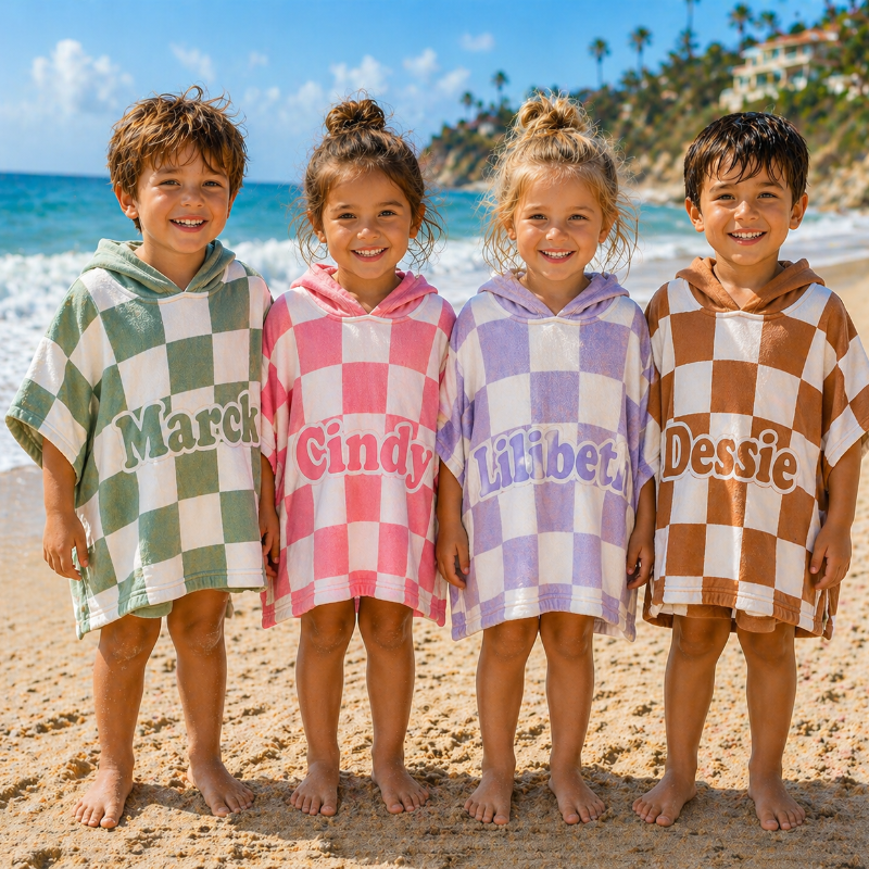 Personalized Hooded Towel – Mjuk & unik – Personlig badkap för barn