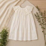 Sleeveless Dress – Elegant och bekväm – Klänning med spetskrage