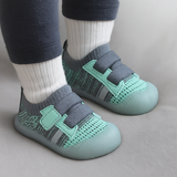 TinyRunner – Sportiga & andningsbara - Babyskor i mesh med mjuk sula