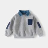 CoolJunior – Varm och stilfull – Tröja för pojkar med jeanskrage