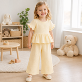 SoftCharm – Elegant och bekvämt – Set för flickor med volangtröja och långbyxor