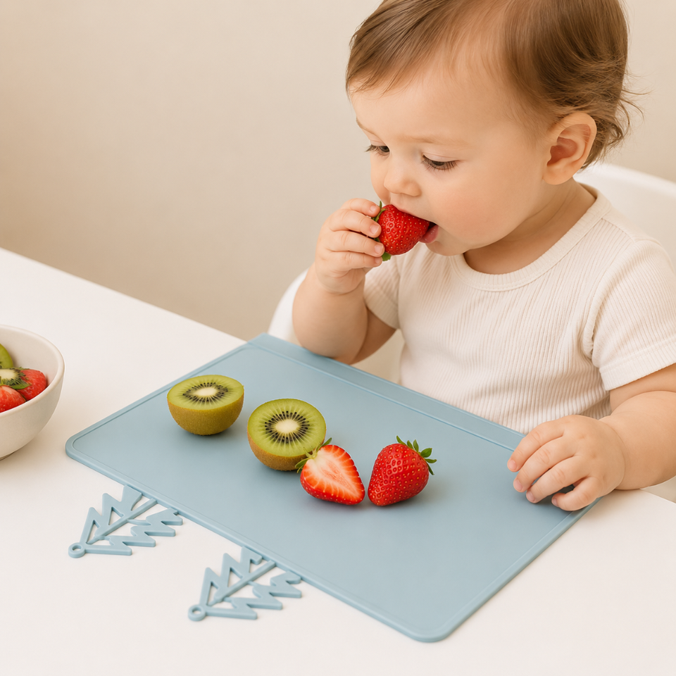BabySafe – Praktiskt och hygieniskt – Silikonunderlägg med upphöjd kant