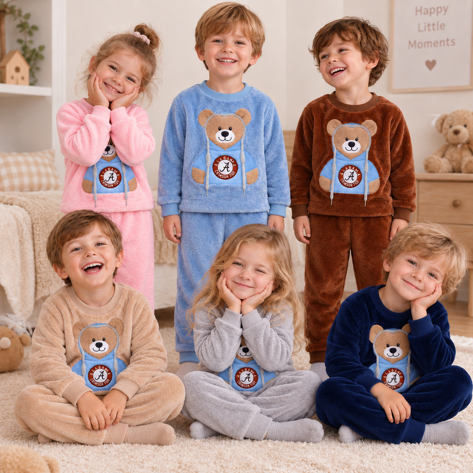 CozyBear – Varmt & mjukt – Träningsdräkt för barn med björnmönster