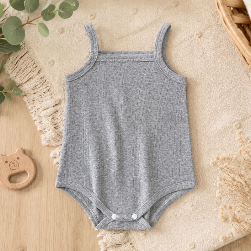 Summer Bodysuit – Luftigt & bekvämt – Stickad babybody