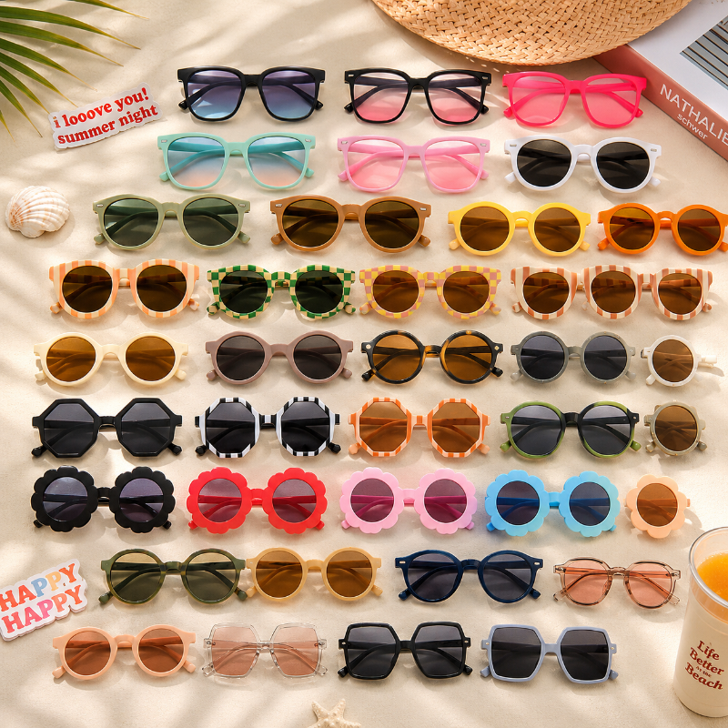 Kids Sunglasses Set – UV-skydd & lek – Solglasögon för barn