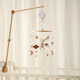 LittleNest – Naturlig ro – Babymobil i trä