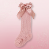 LittleCharm – Mjuka & eleganta – knästrumpor för flickor med rosett