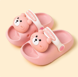 Mini Fashion – Glad och trygg – Polka Strandtofflor