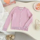CozyBelle – Elegant & varm – Stickad kofta med knappar