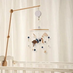 LittleNest – Naturlig ro – Babymobil i trä
