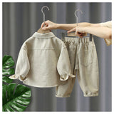 LittleExplorer – Bekvämt och snyggt – barnbyxor och skjorta i set