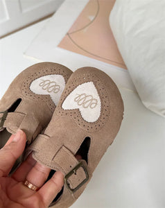 Barefoot – Läder & Barefoot – Barnskor med mjuk sula