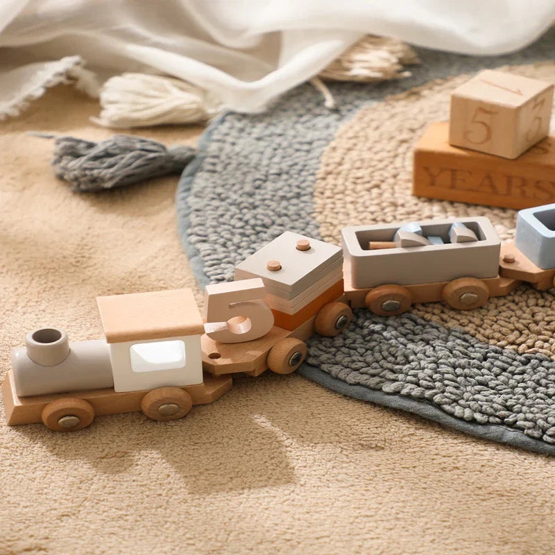 HappyTrain – Montessori & Fun – Träsats med tåg
