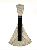 Baby Sling Carrier™ - Extra bred bärrem - Ergonomisk höftbärare