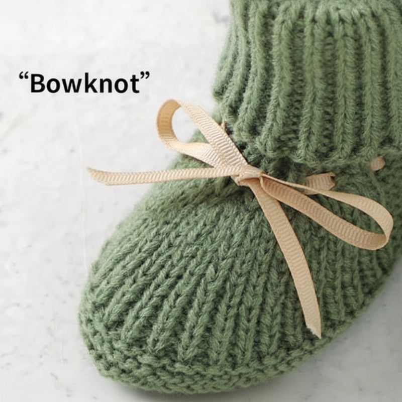 Booties & Mittens – Mjukt & varmt – Set med handskar och tossor