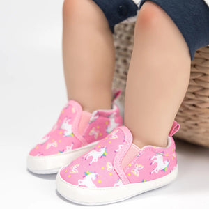 TinySteps – Säkra och leka – Antislip-sneakers för barn